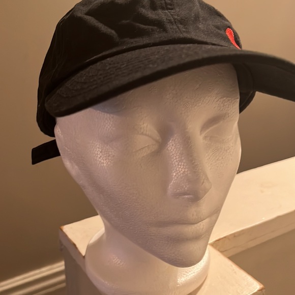 Adjustable baseball cap hat from TOKYO SMOKE - Picture 2 of 3